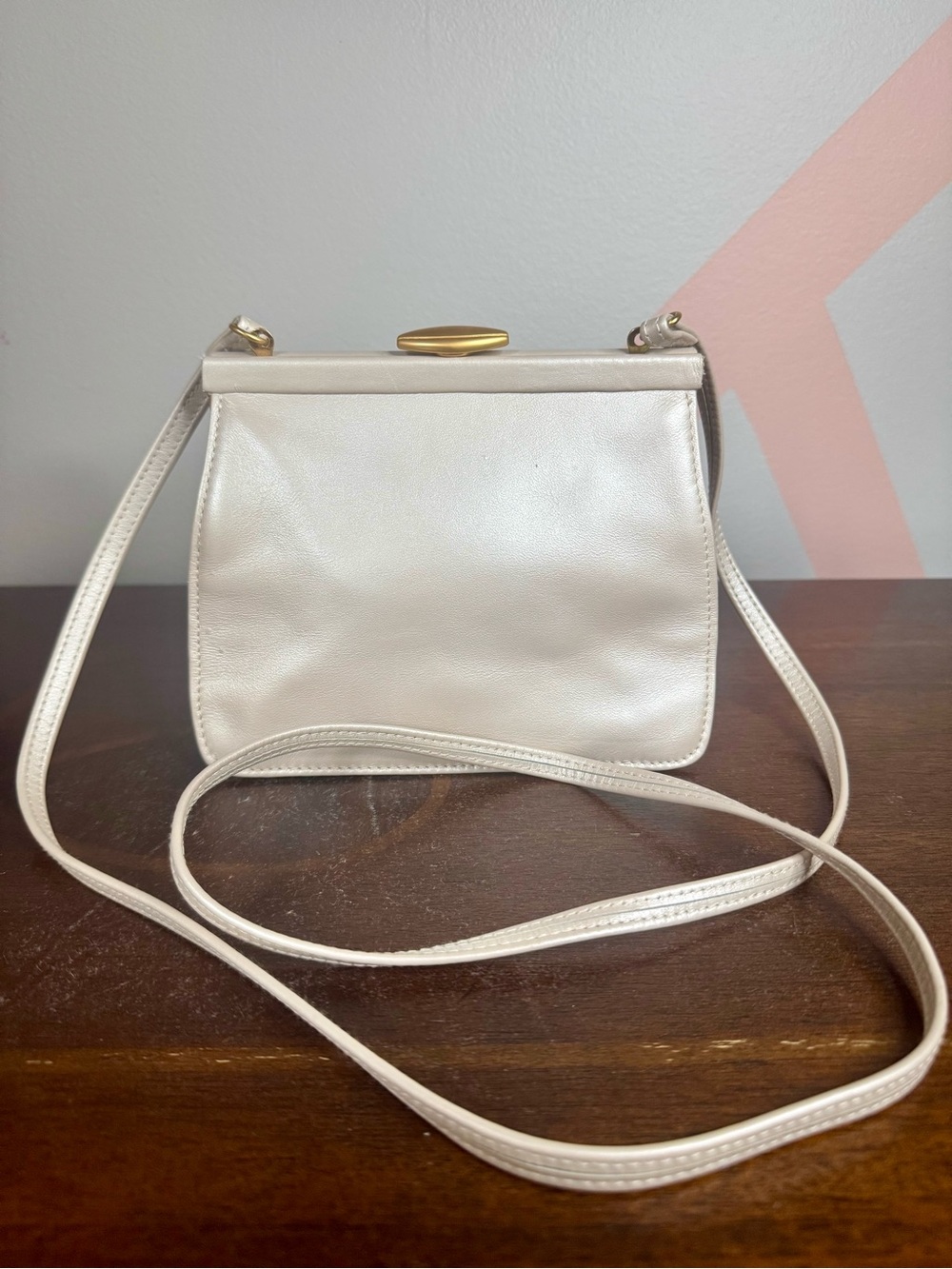 Liz Claiborne Genuine Leather Cream Crossbody Bag